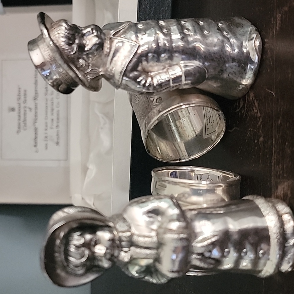 4 Pair - Victorian Napkin Rings, Meriden Britannia Co. Circa 1884 - Repro. 1…